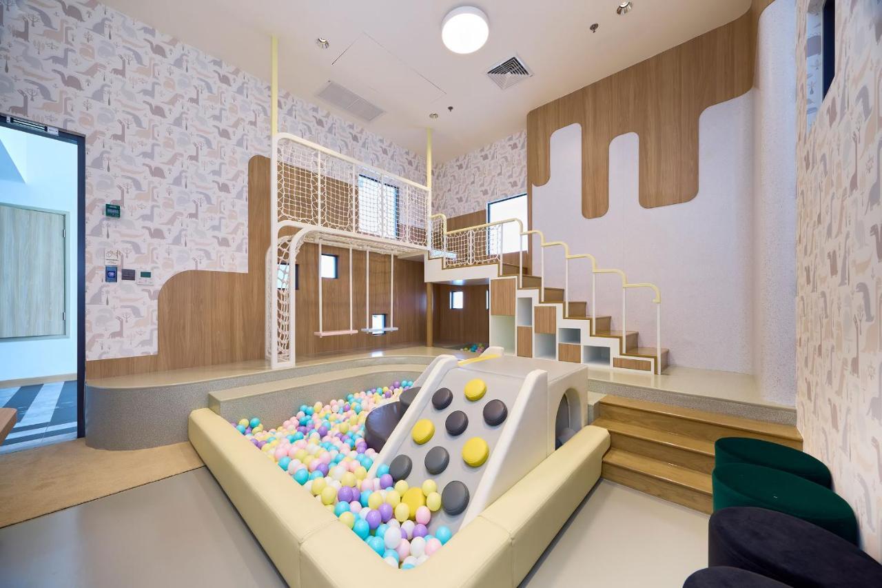 Once New - Location - Sunset Pool & Premium Gym * Pattaya