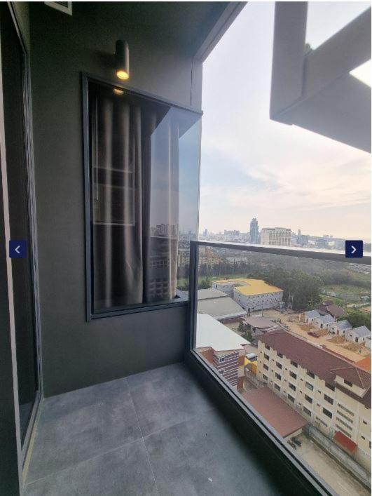 Once Apartment *