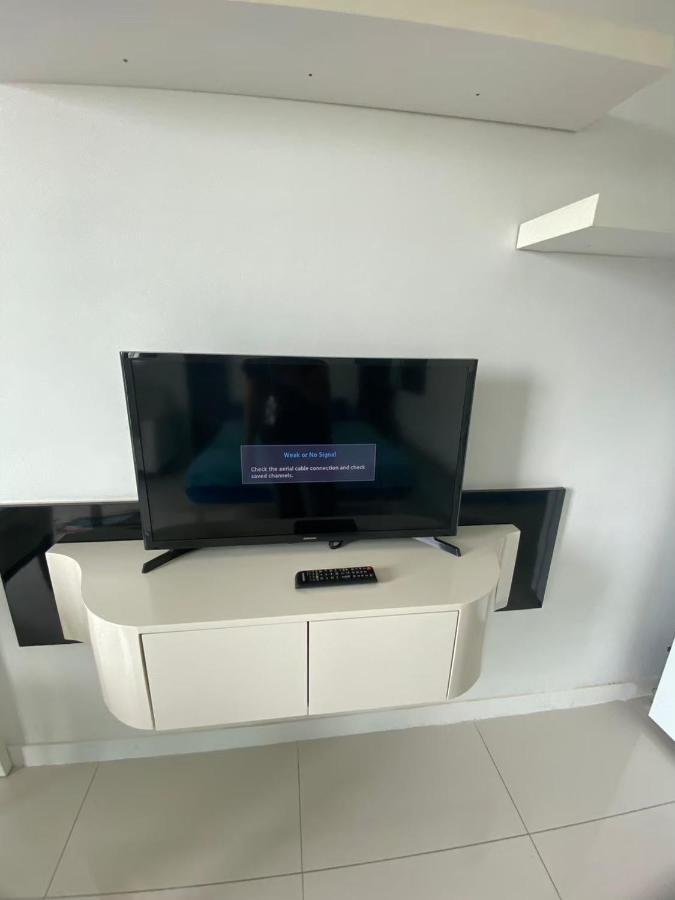 Center Apartment *
