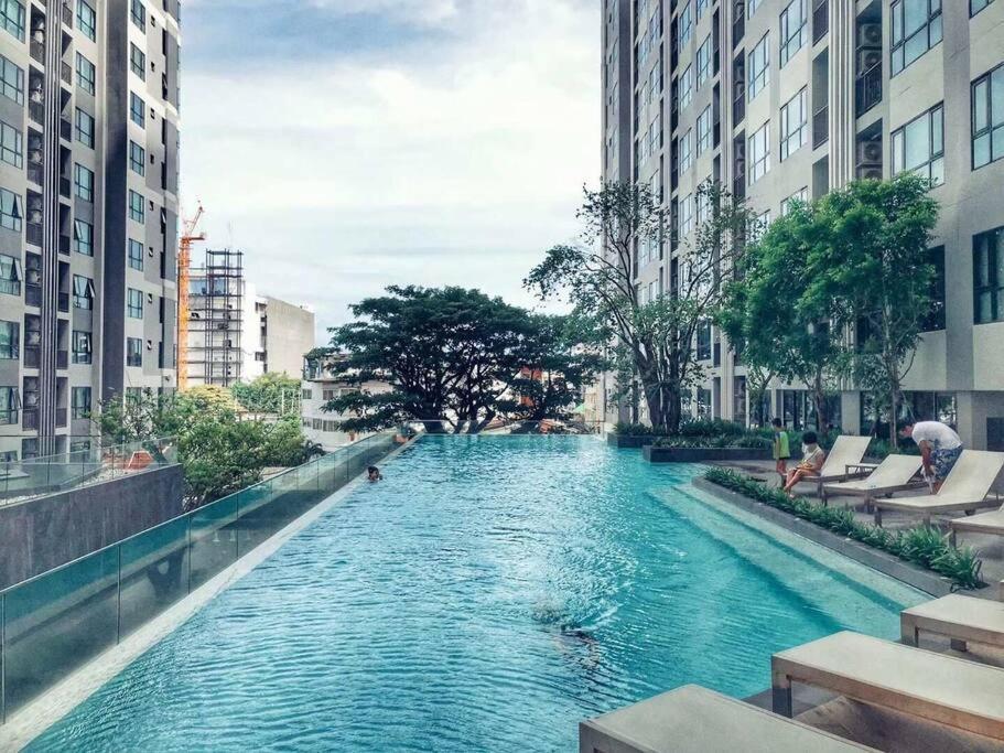 海景2居室芭堤雅市区the Base网红无边泳池紧邻中央商场 Apartment *