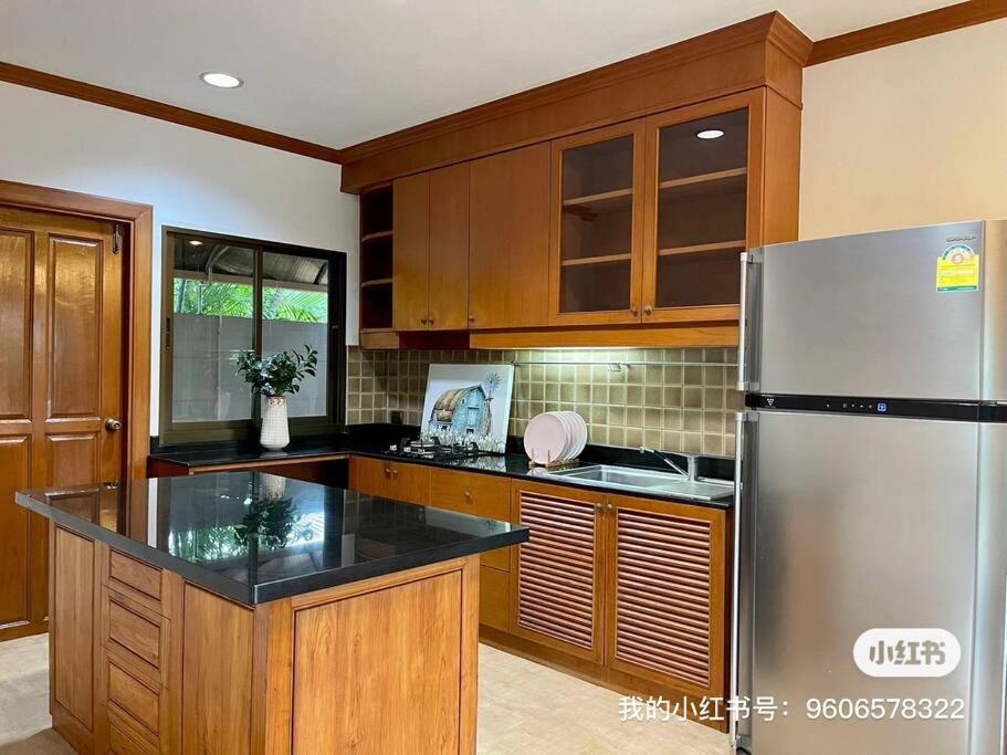 芭提雅怀艾3房3卫泰式泳池别墅 Villa Pattaya