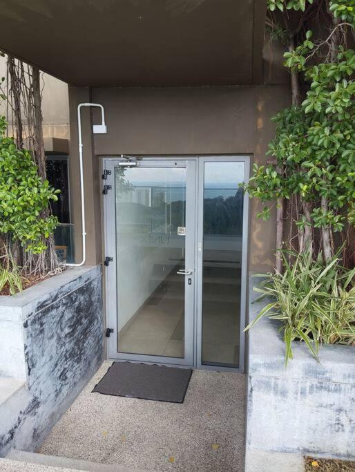Apartamento Seaview Pattaya