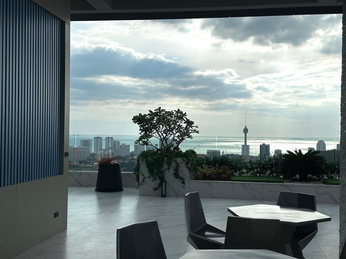 Millennium Tower Apartment Pattaya