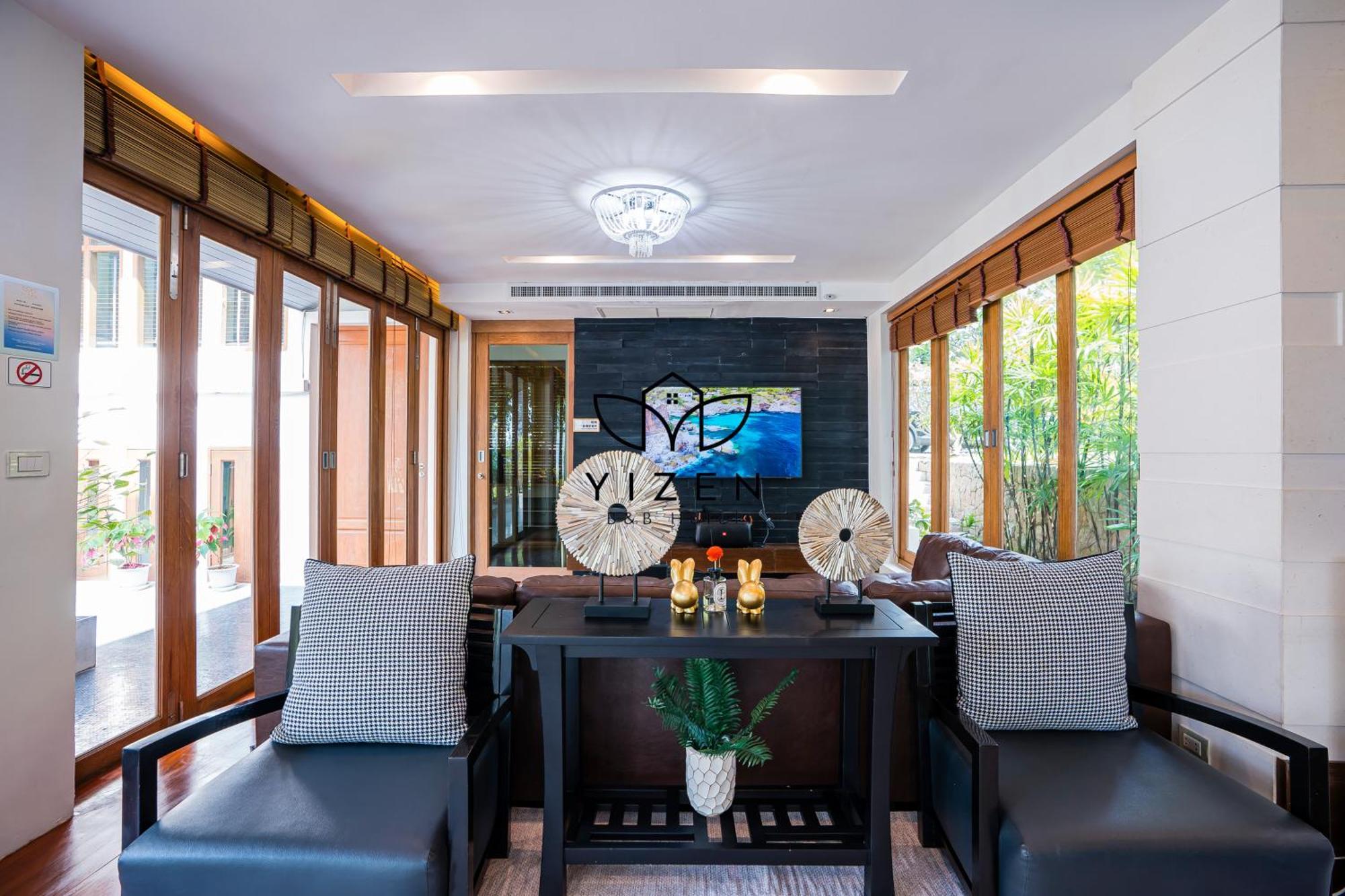 Vila Yizen Beachfront Seaview