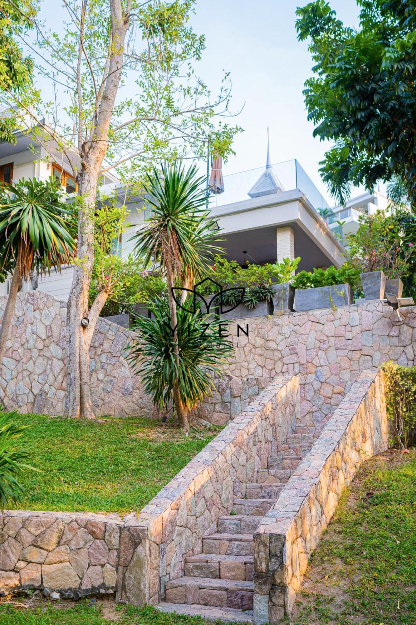 Yizen Beachfront Seaview Vila
