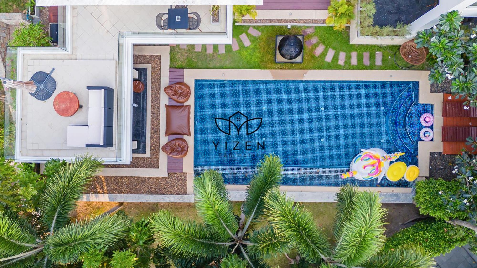 Vila Yizen Beachfront Seaview *