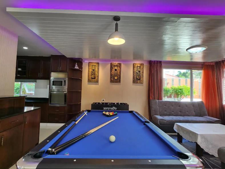 Deluxe Pool Close To And Walking Street! Villa *