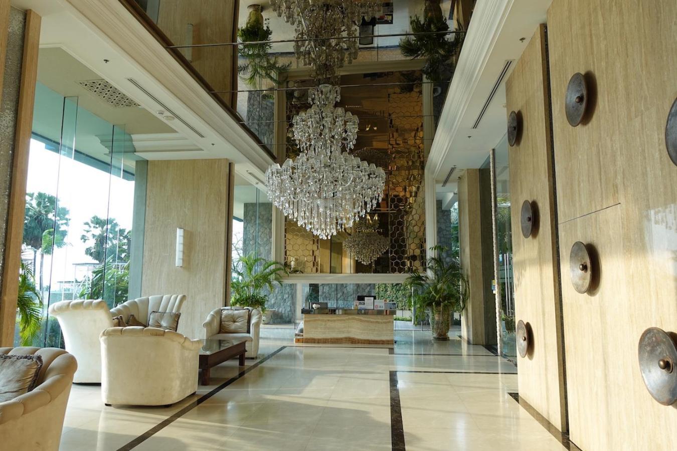 Oceanfront Luxury In With Private And Inifinity Pool - Not A 30 Day Minimum * Pattaya