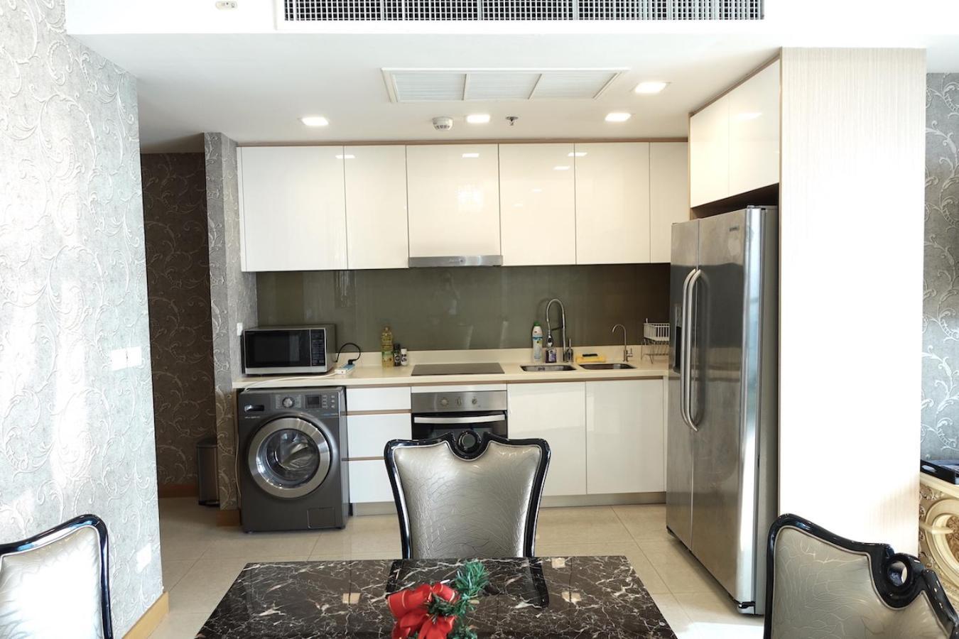 Apartment Oceanfront Luxury In With Private And Inifinity Pool - Not A 30 Day Minimum *