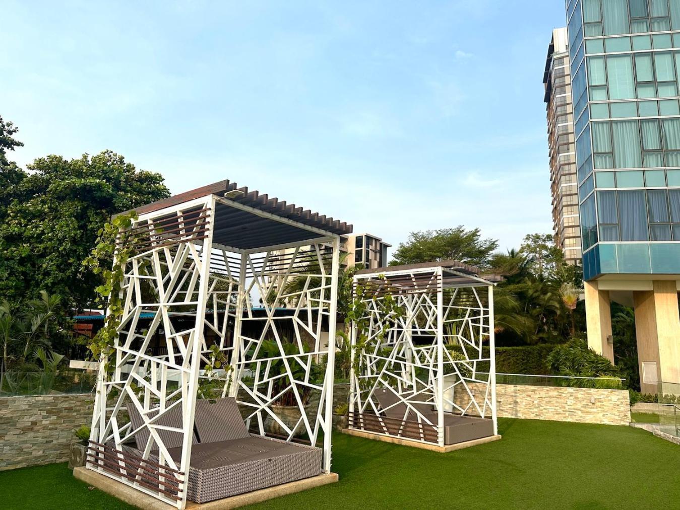 Oceanfront Luxury In With Private And Inifinity Pool - Not A 30 Day Minimum