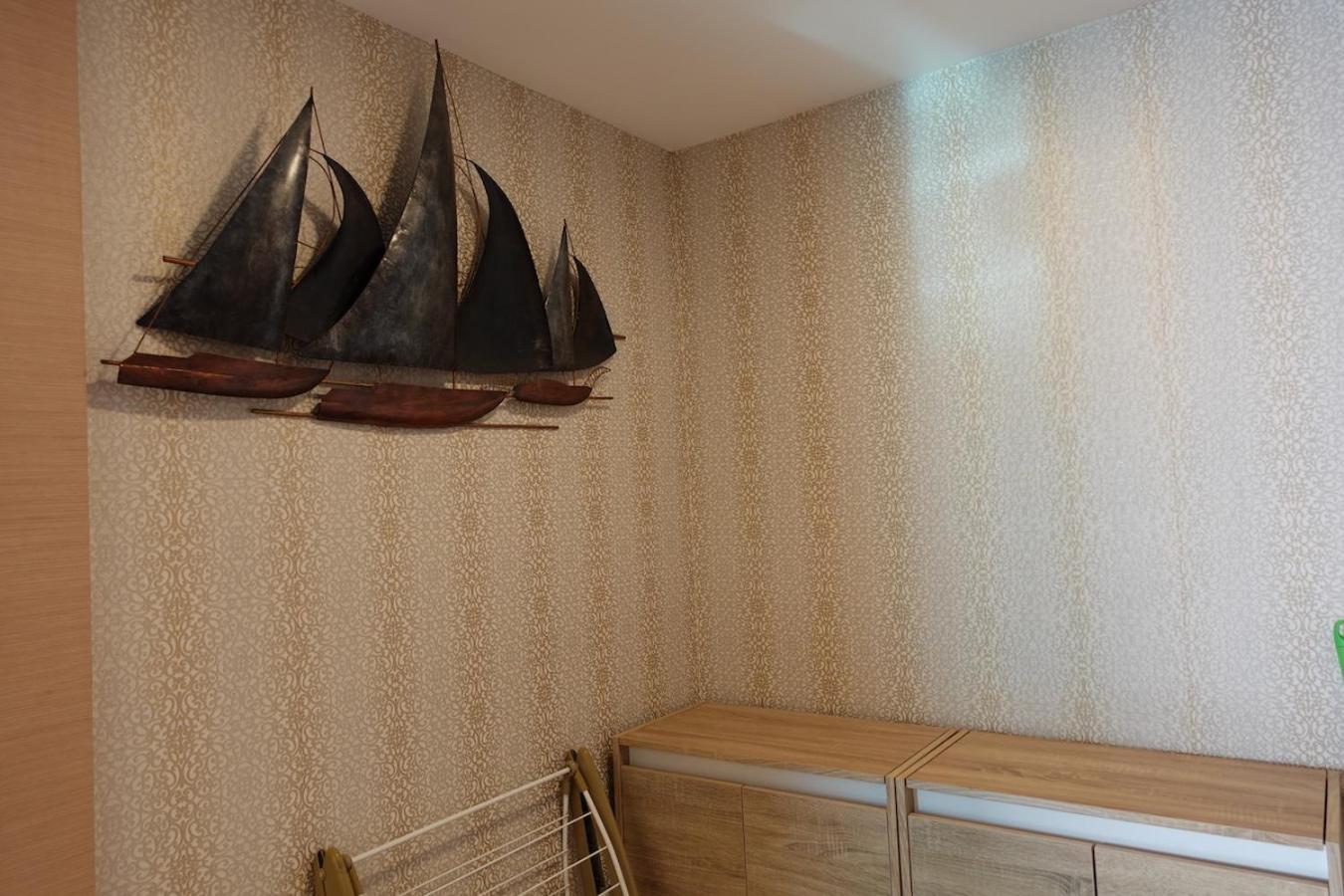 Oceanfront Luxury In With Private And Inifinity Pool - Not A 30 Day Minimum Apartment Pattaya