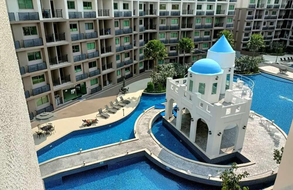 Arcadia Continental *