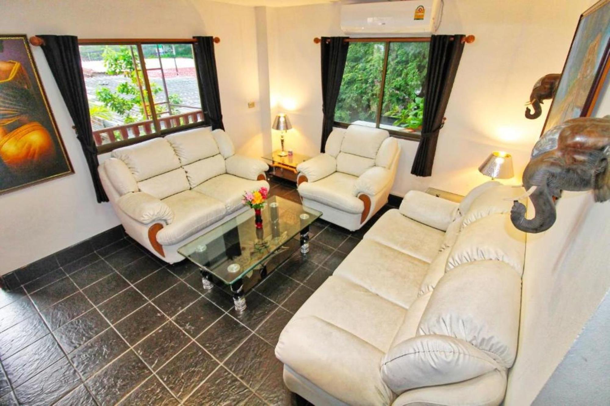 Phratamnak - 100 Mtr From The Beach *