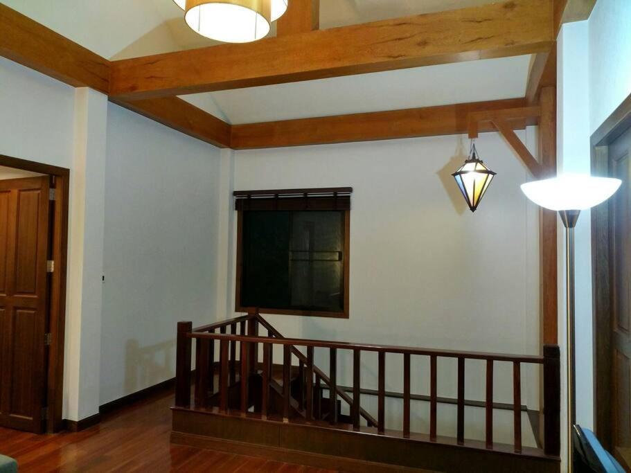 Villa Deluxe Pool Close To And Walking Street!