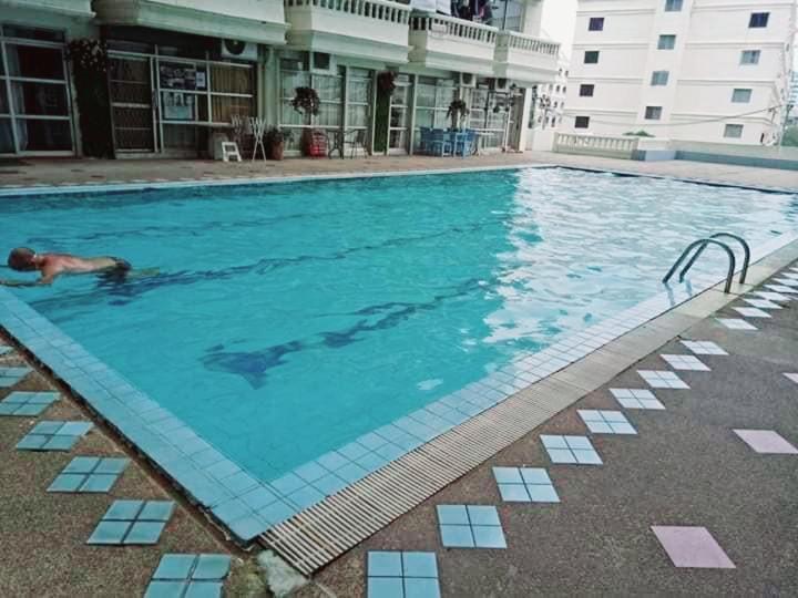 Niran Grand A4f Apartment *