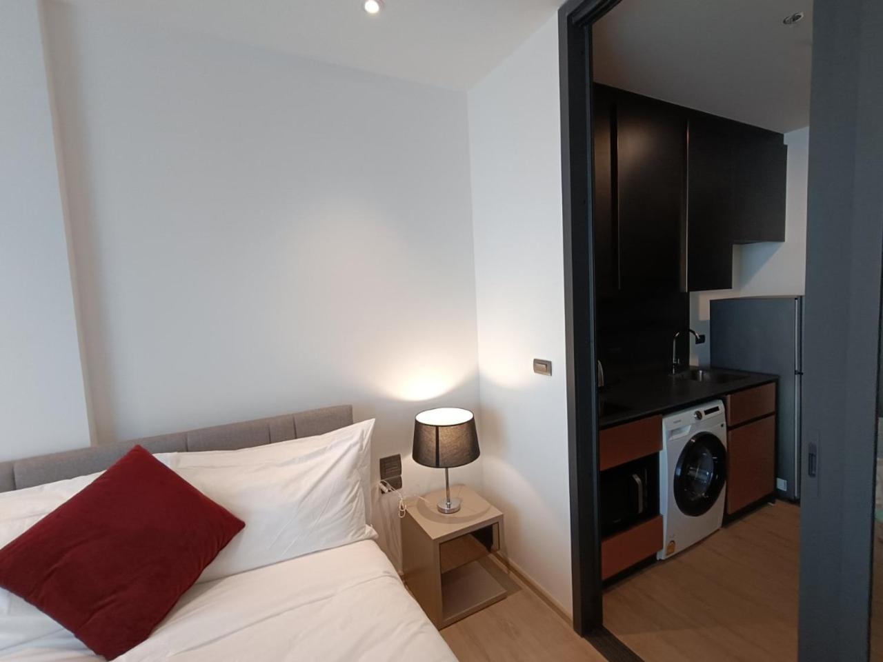 Downtown Chic Rooftop Pool #en797 Apartment Pattaya