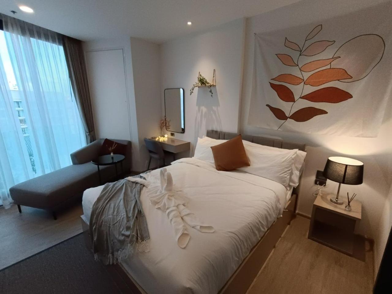 Apartment Downtown Chic Rooftop Pool #en797 Pattaya