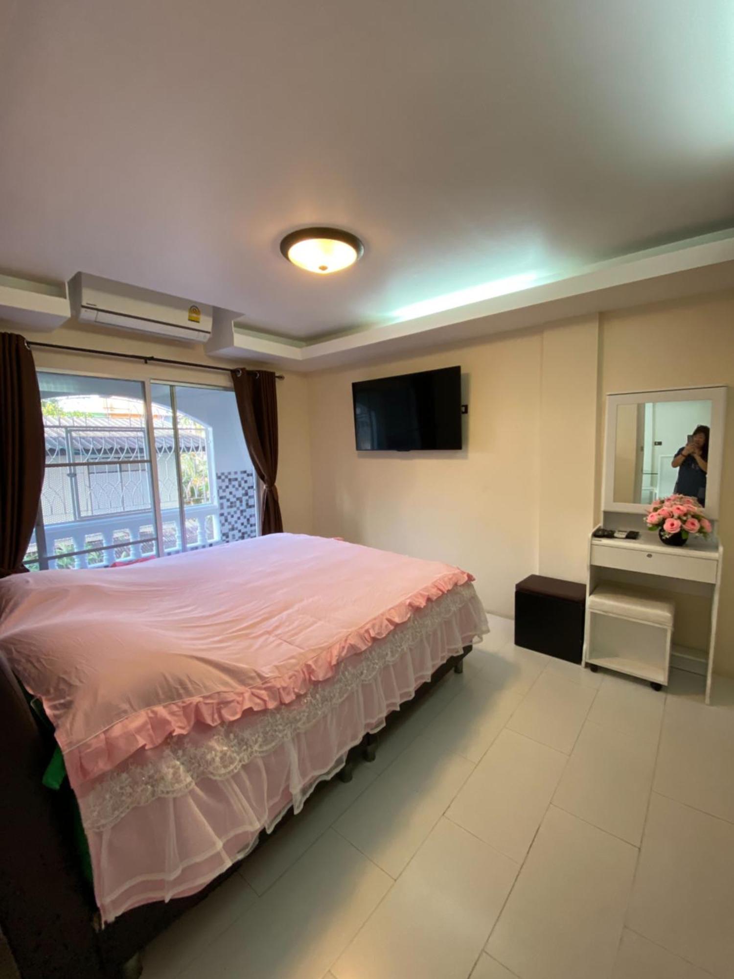 Nirun Grand A2f150 Apartment *