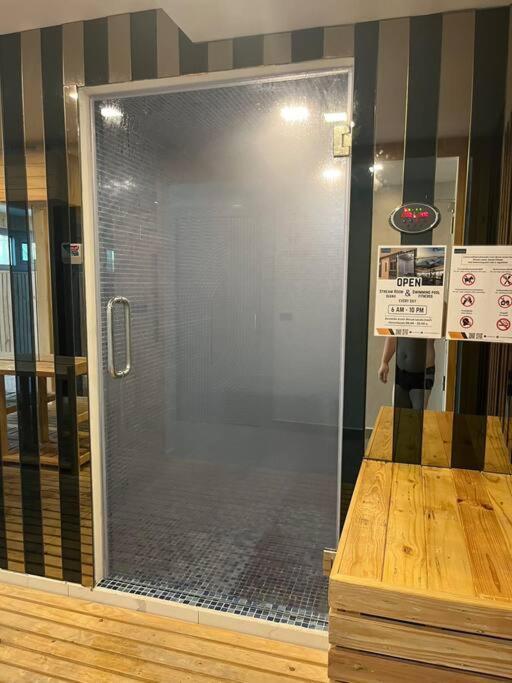秘狗公寓arcadia Millennium Tower