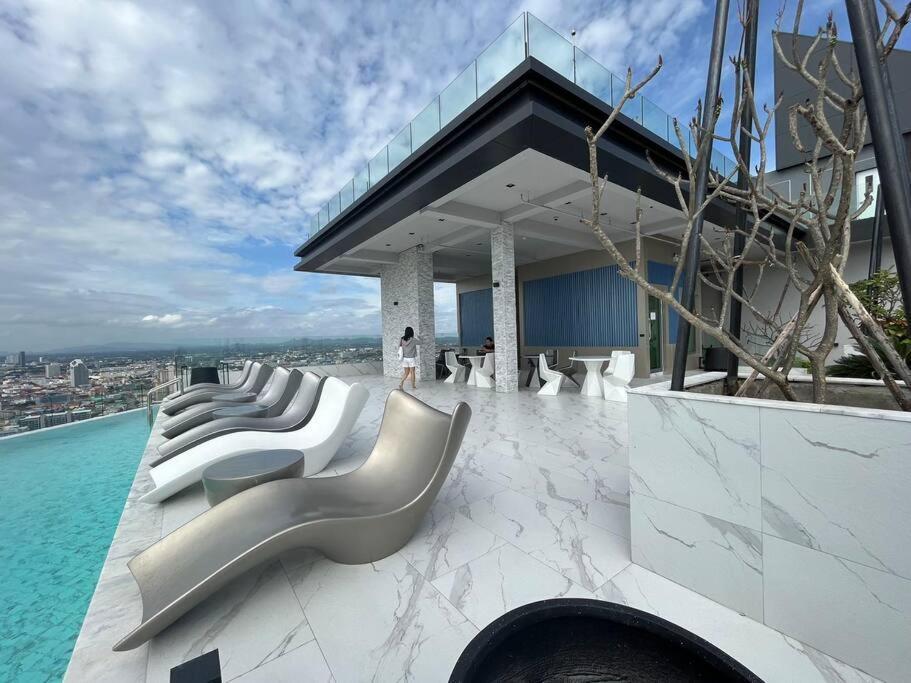 秘狗公寓arcadia Millennium Tower Apartment *