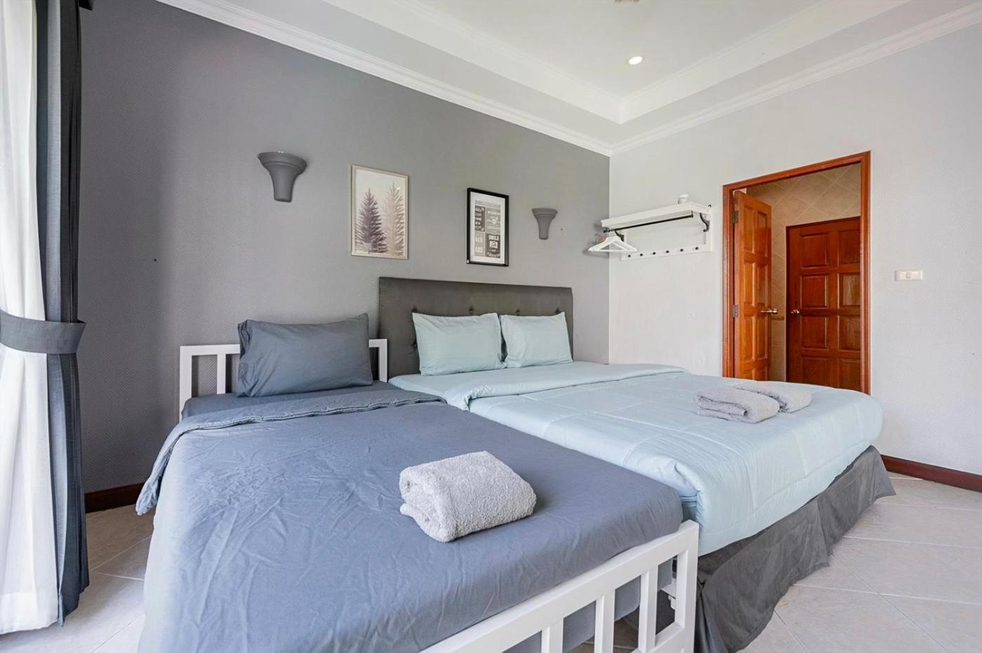 Villa Majestic Pool 3 Bedrooms Private Beach Pattaya