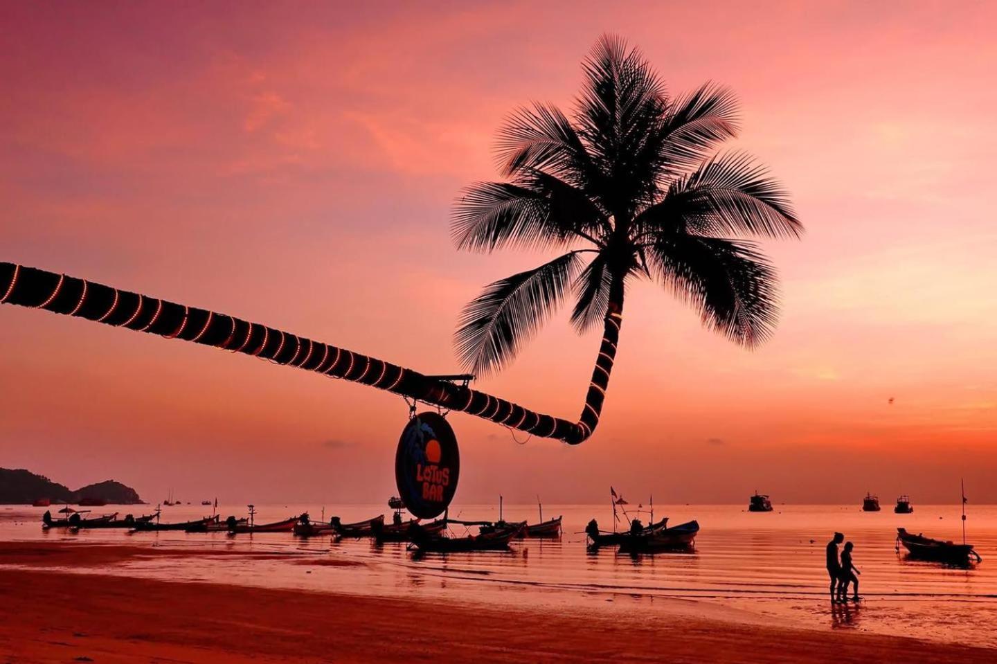 Phratamnak - 100 Mtr From The Beach * Pattaya