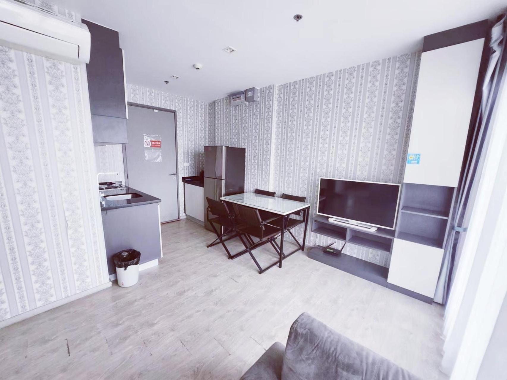 Apartment 泰国芭提雅thebase无边游泳池公寓 Pattaya