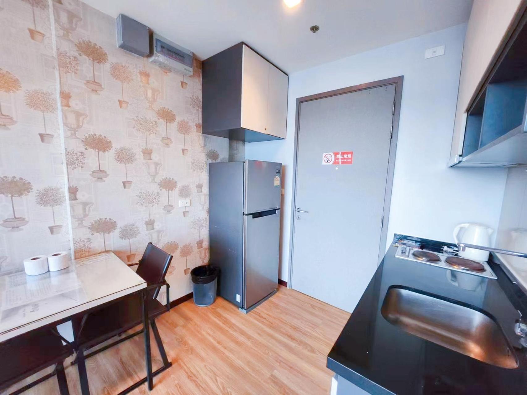 Apartment 泰国芭提雅thebase无边游泳池公寓