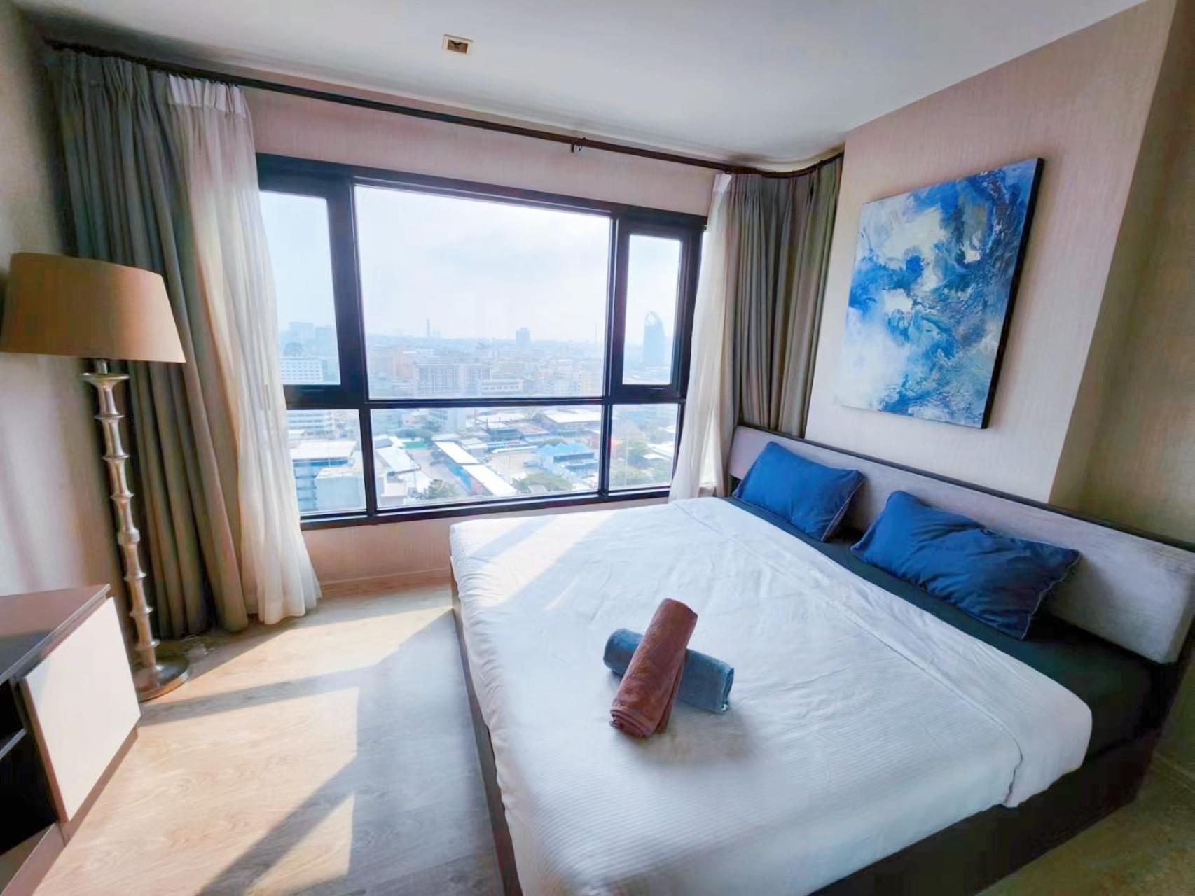 Apartment 泰国芭提雅thebase无边游泳池公寓 Pattaya