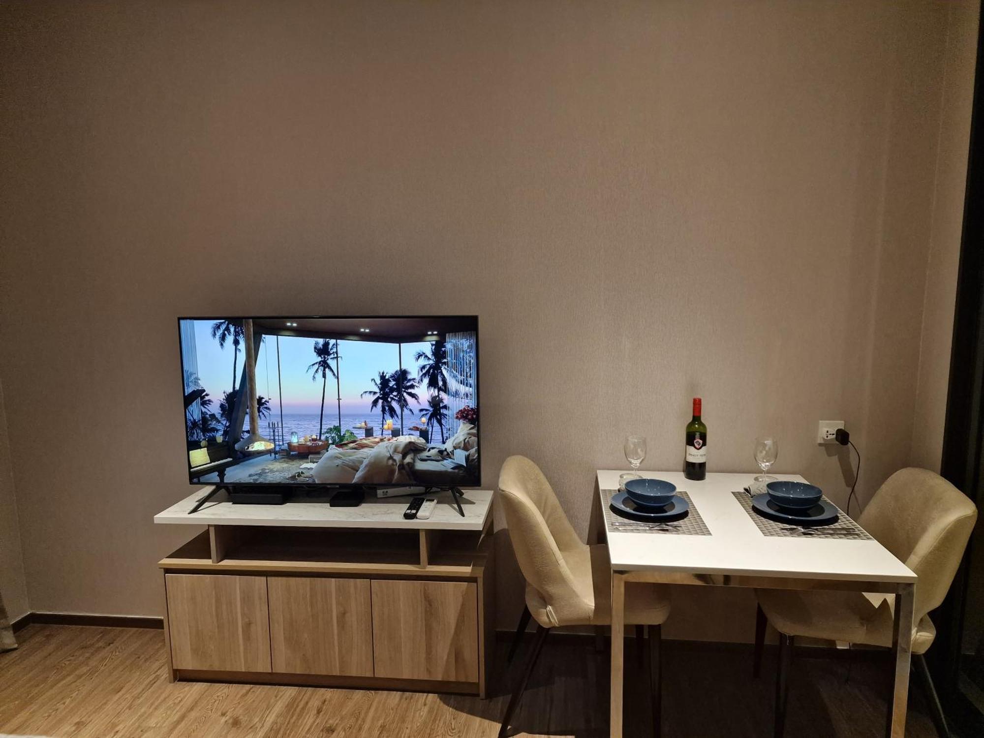 อพาร์ตโฮเทล Once Seaview