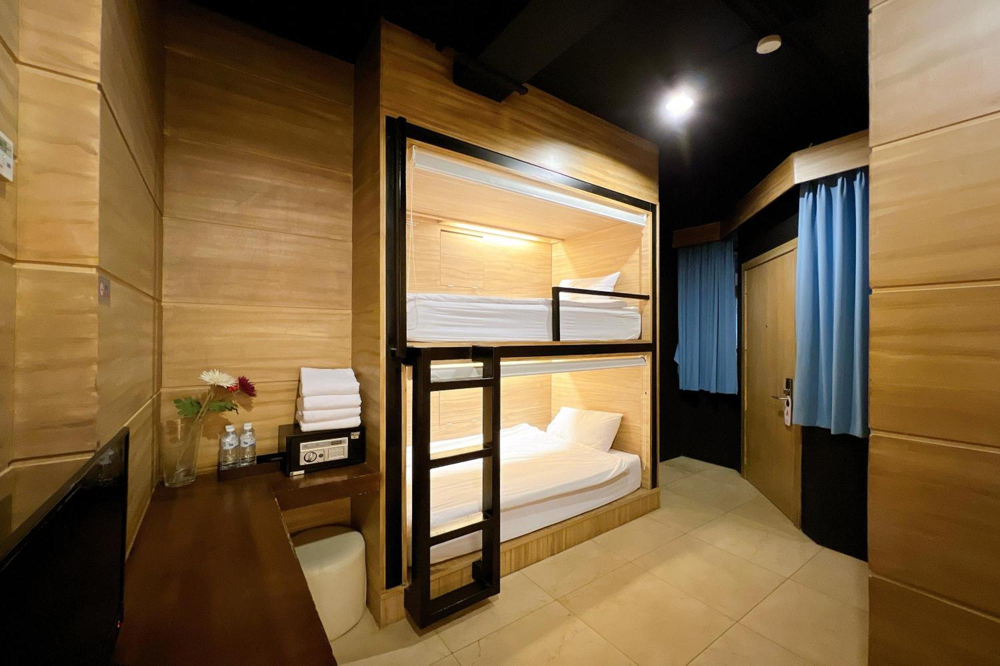 Hostel The Bedrooms Pattaya