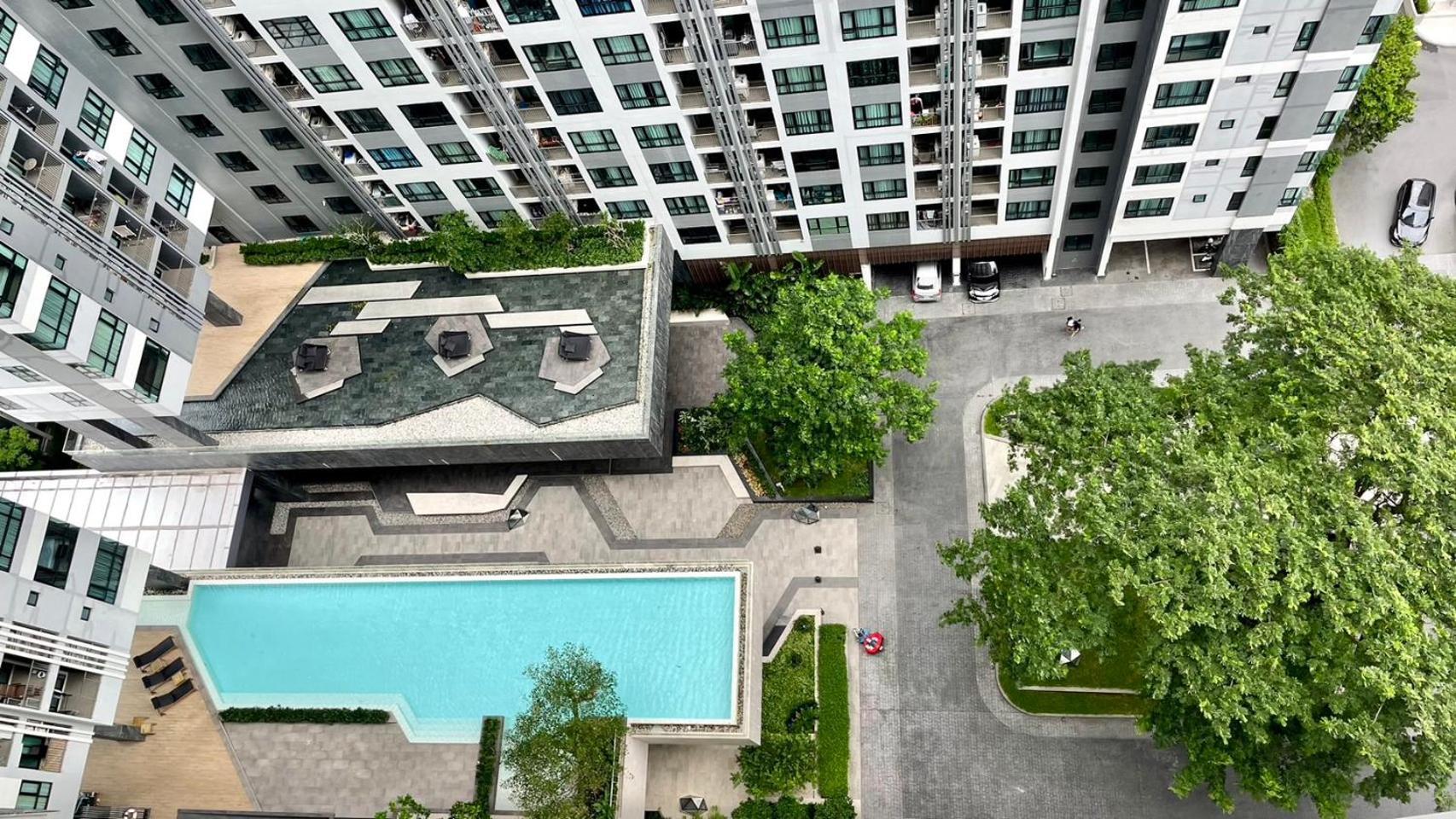 Apartment The Base 975 By Numam Pattaya