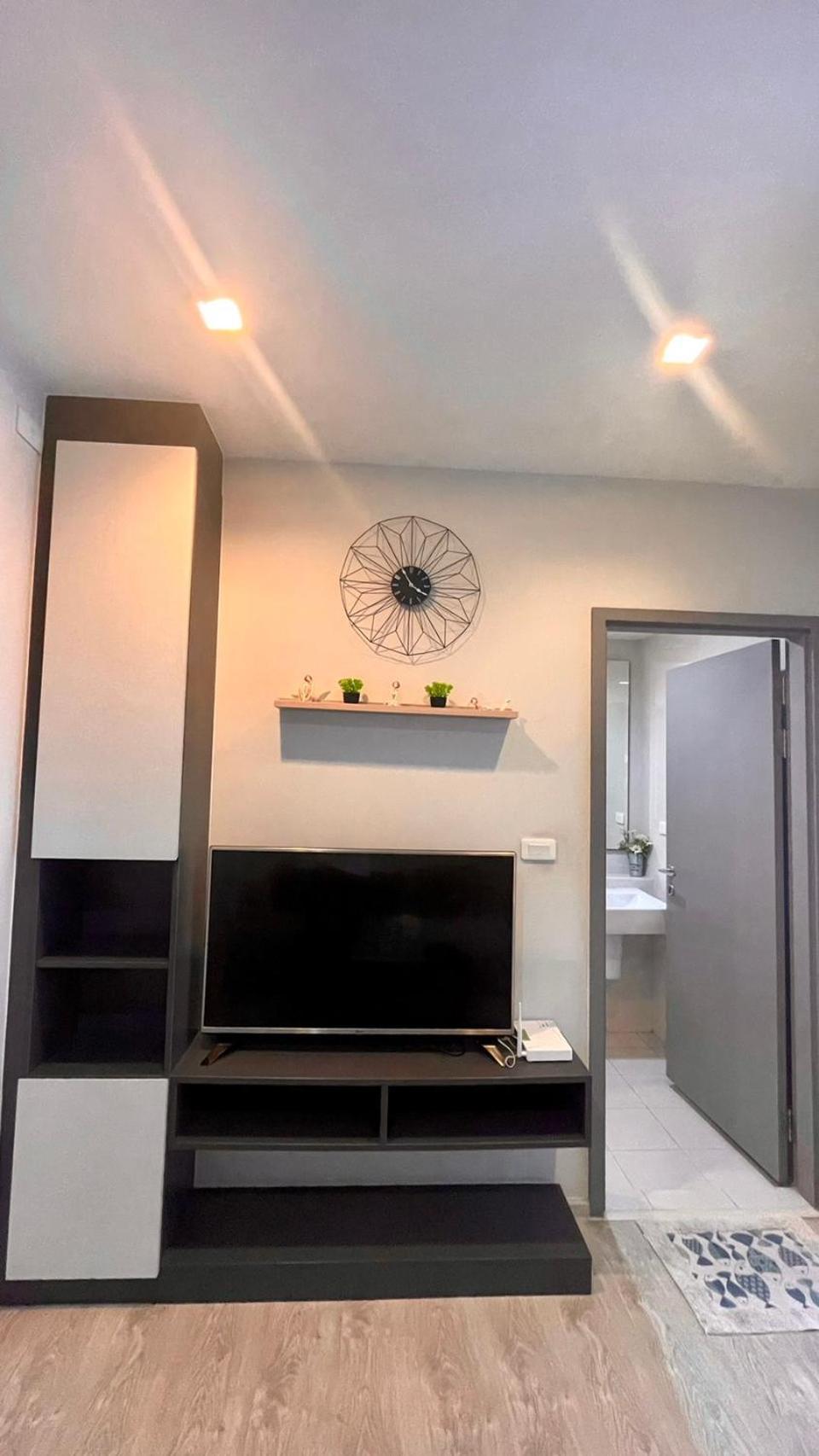 The Base 975 By Numam Apartment Pattaya