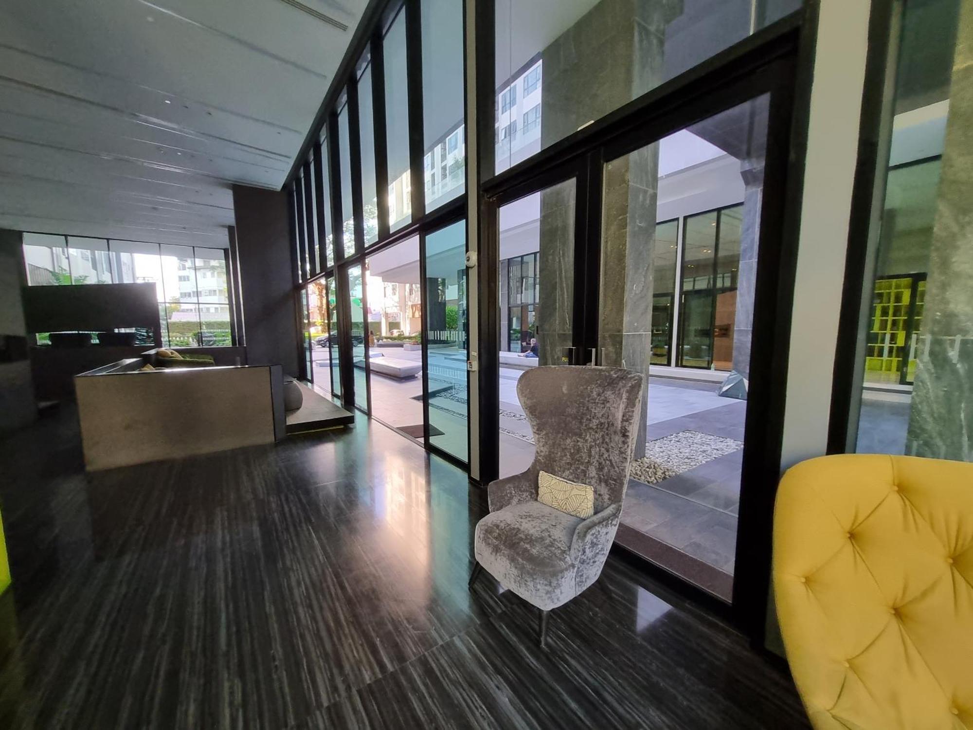 The Base Location Apartment *