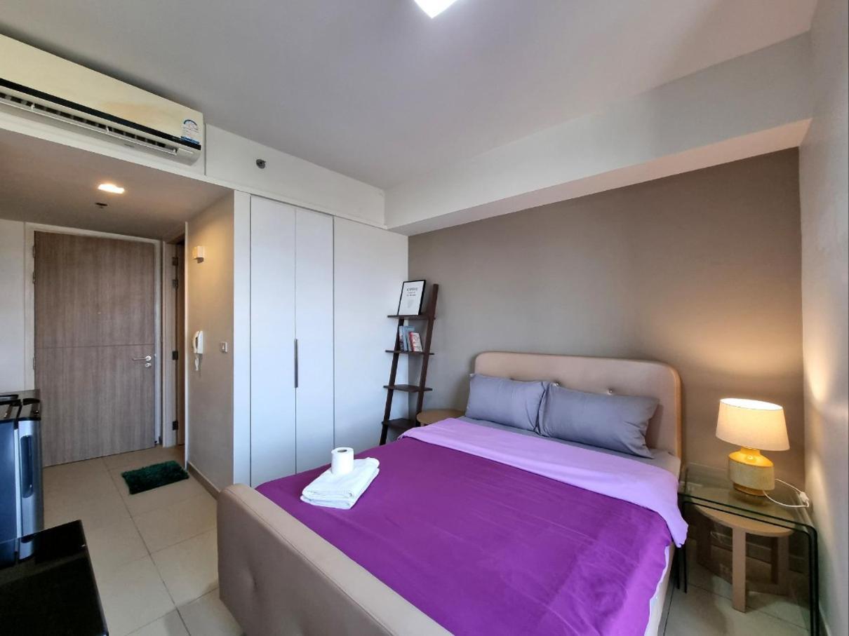 Unixx Near Walking Street Pattaya