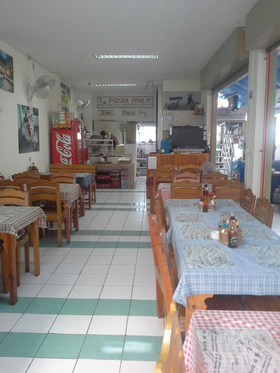 Pizza Italy Restaurant And *