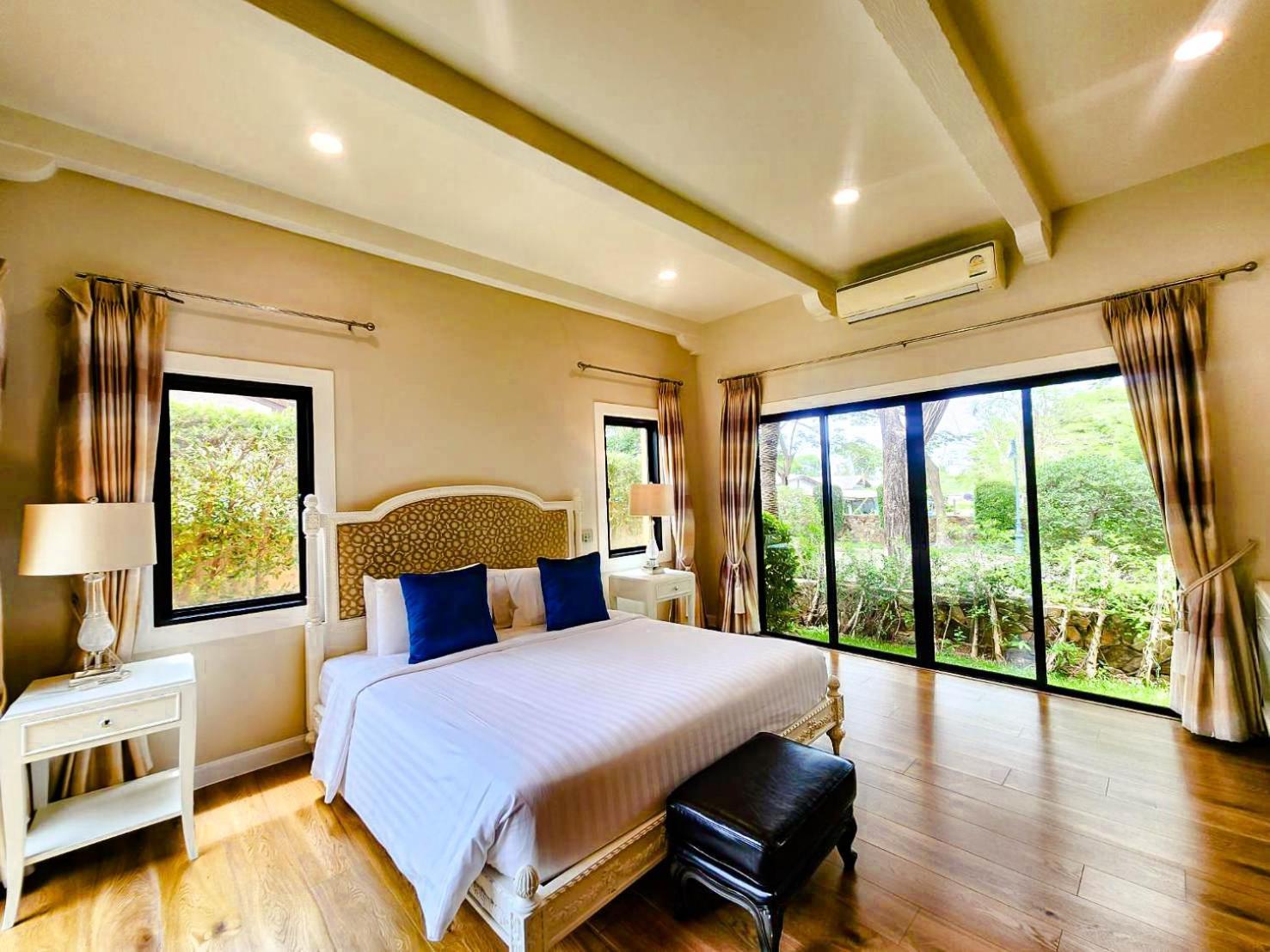 Chivani Pattaya Na Chom Thian