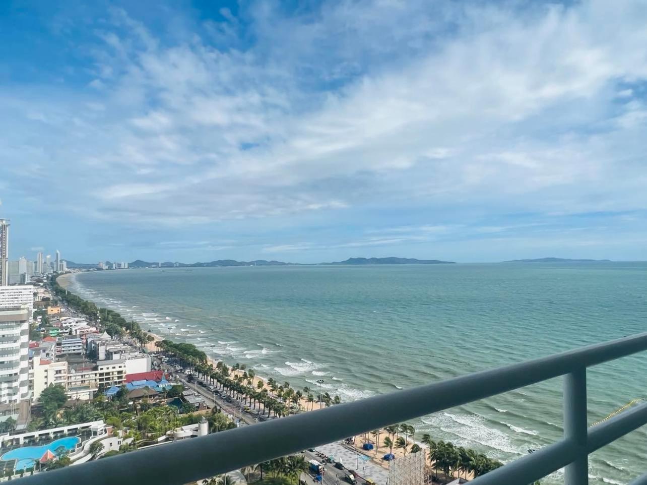 Apartamento Viewtalay Beachfront By Nd Pattaya