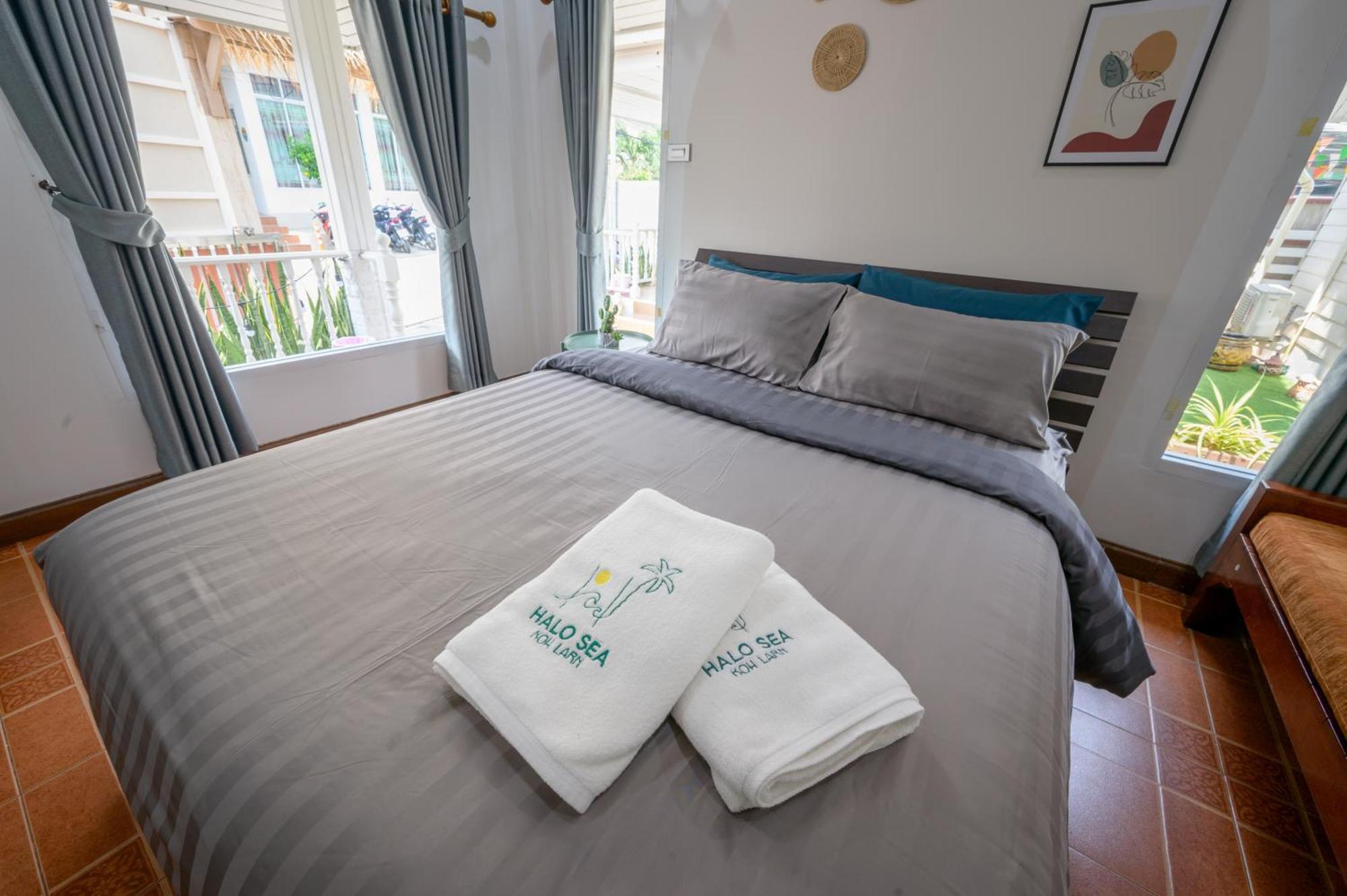 Halo Sea Koh Larn Hotel 3*