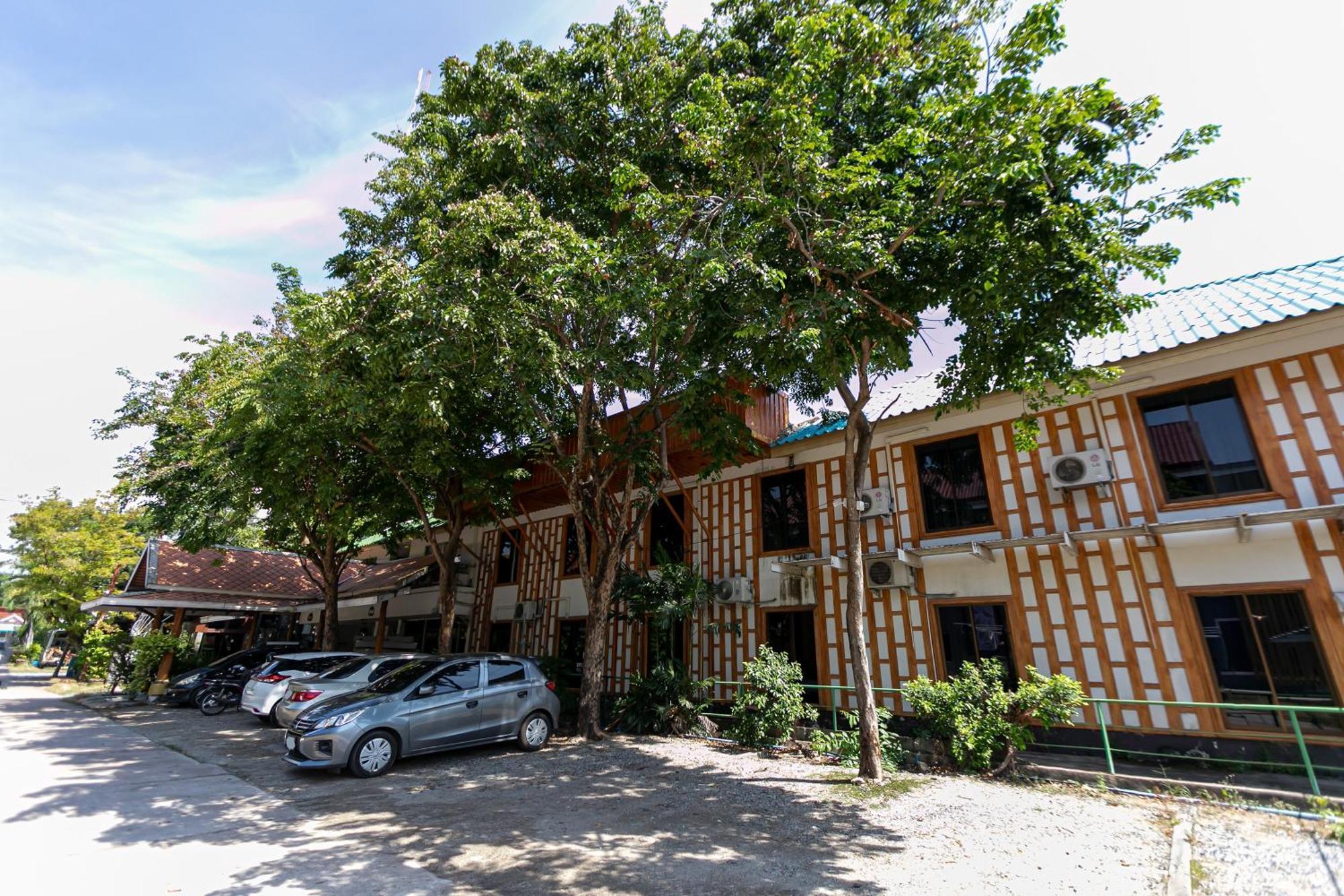 โรงแรม Deeden Pattaya