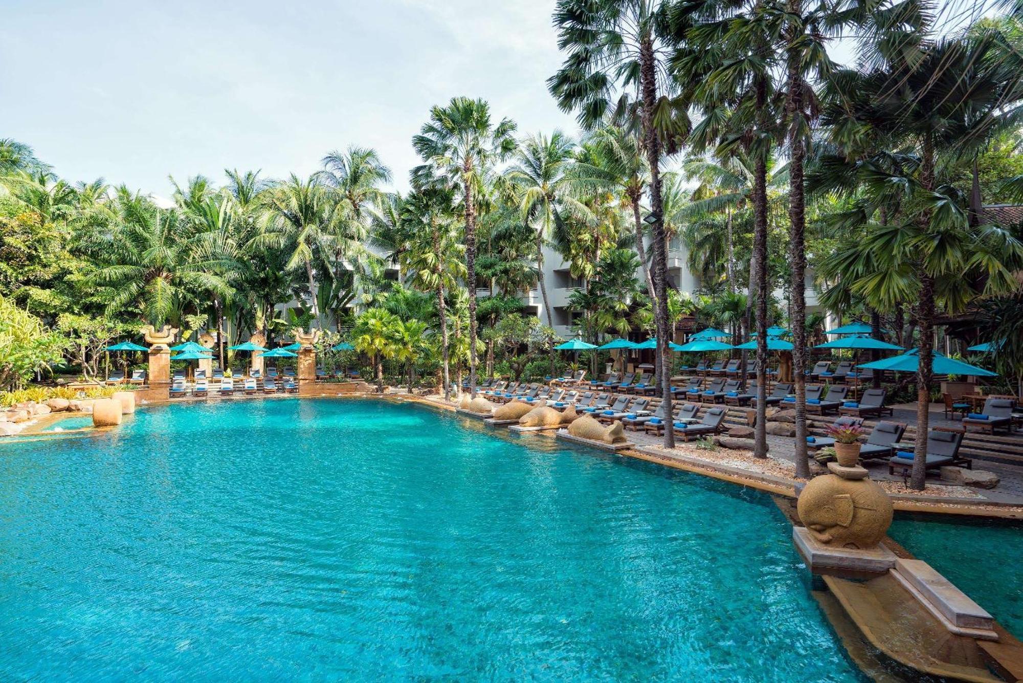 Hotel Avani