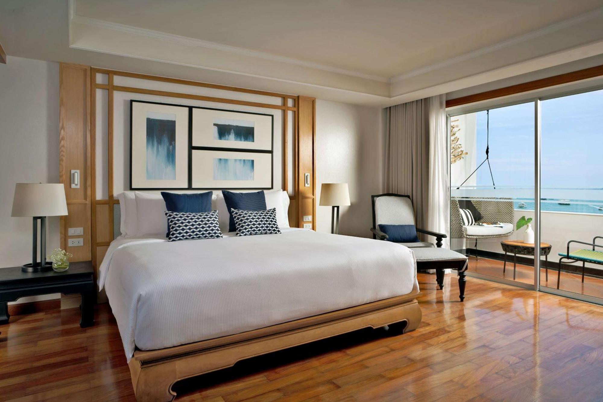 Hotel Avani