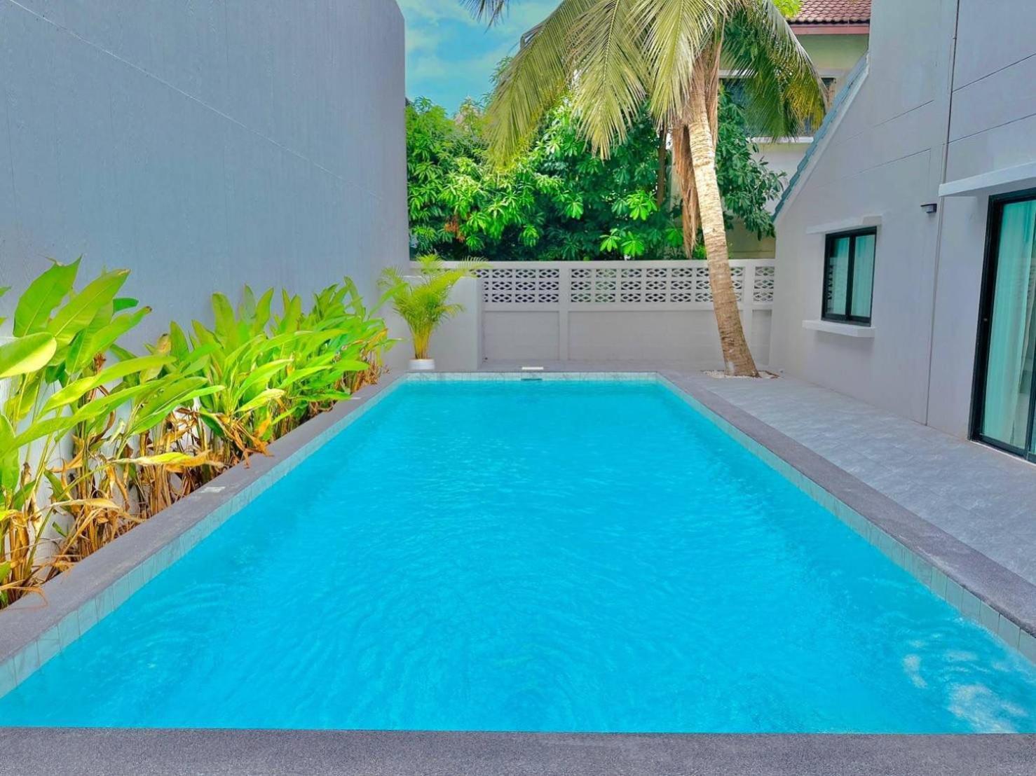 Turtles Cove 4 Bedroom Pvt Pool In City Center - Bonkot * Pattaya