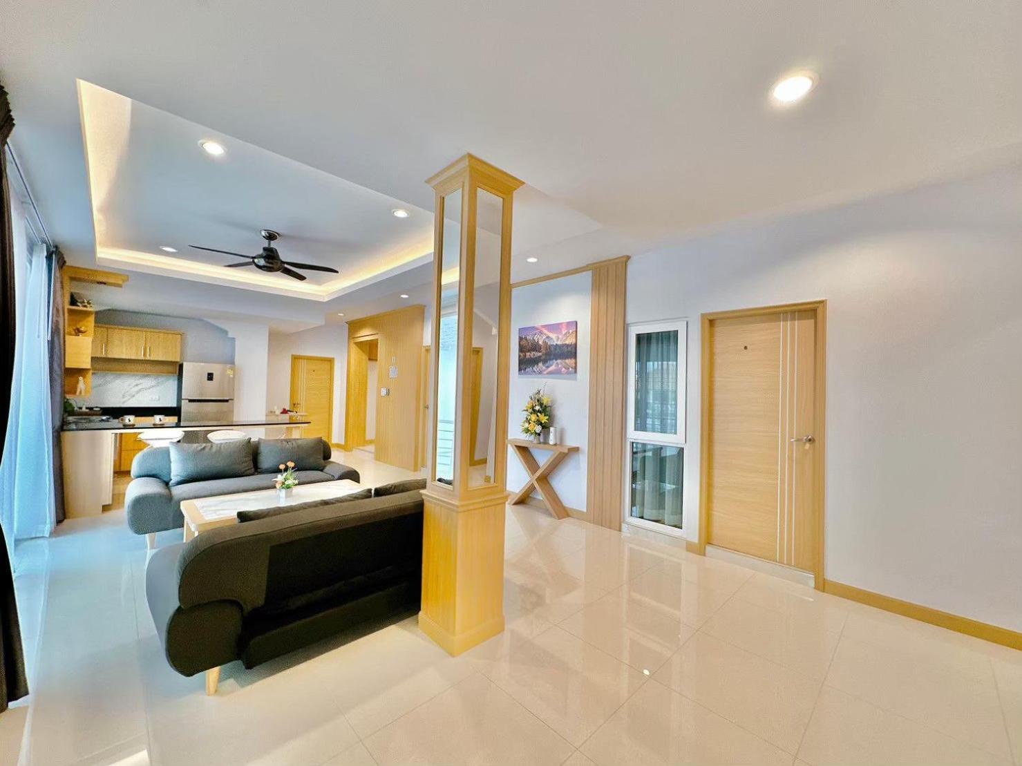 Tagvilla Lagoon Pool In 8 Bedroom Villa
