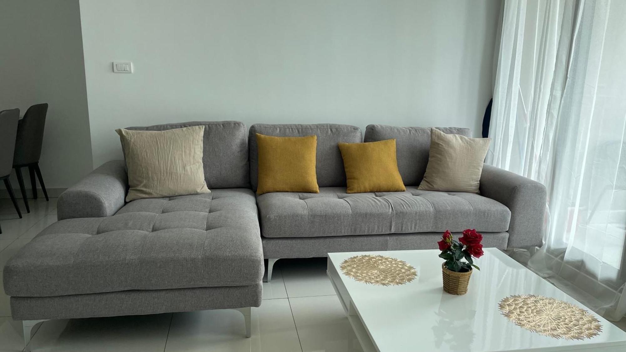 Exclusive Arcadia - Amazing Pools & Gardens, Gym, Sauna, Waterfalls, Jacuzzi, Fast Internet