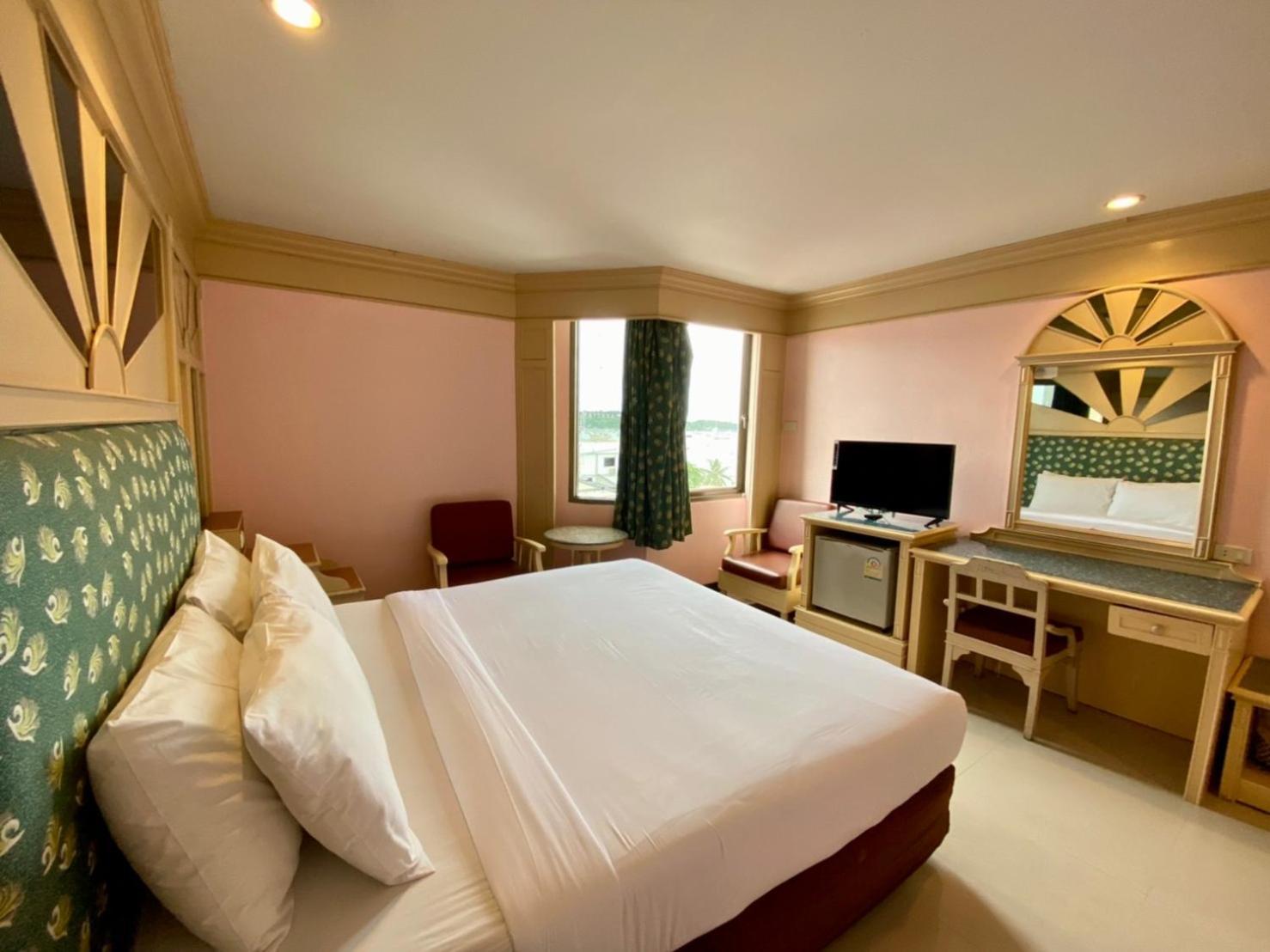 Hotel Aa 2*