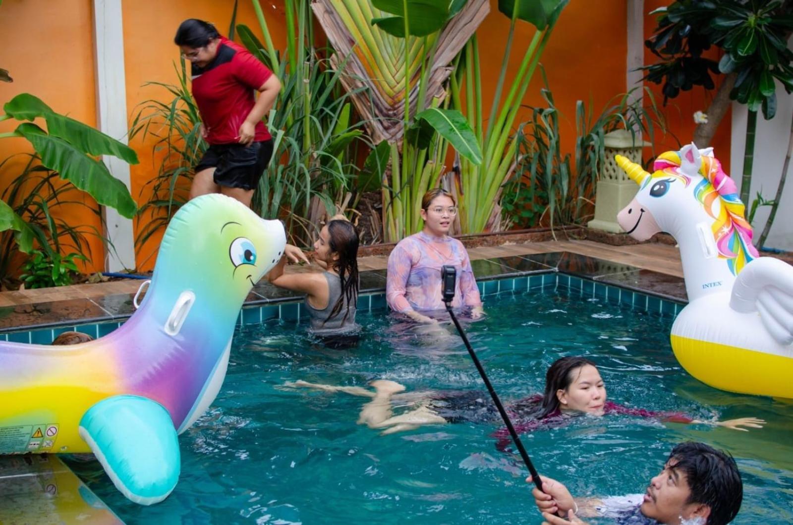 Rosewood Pool 1