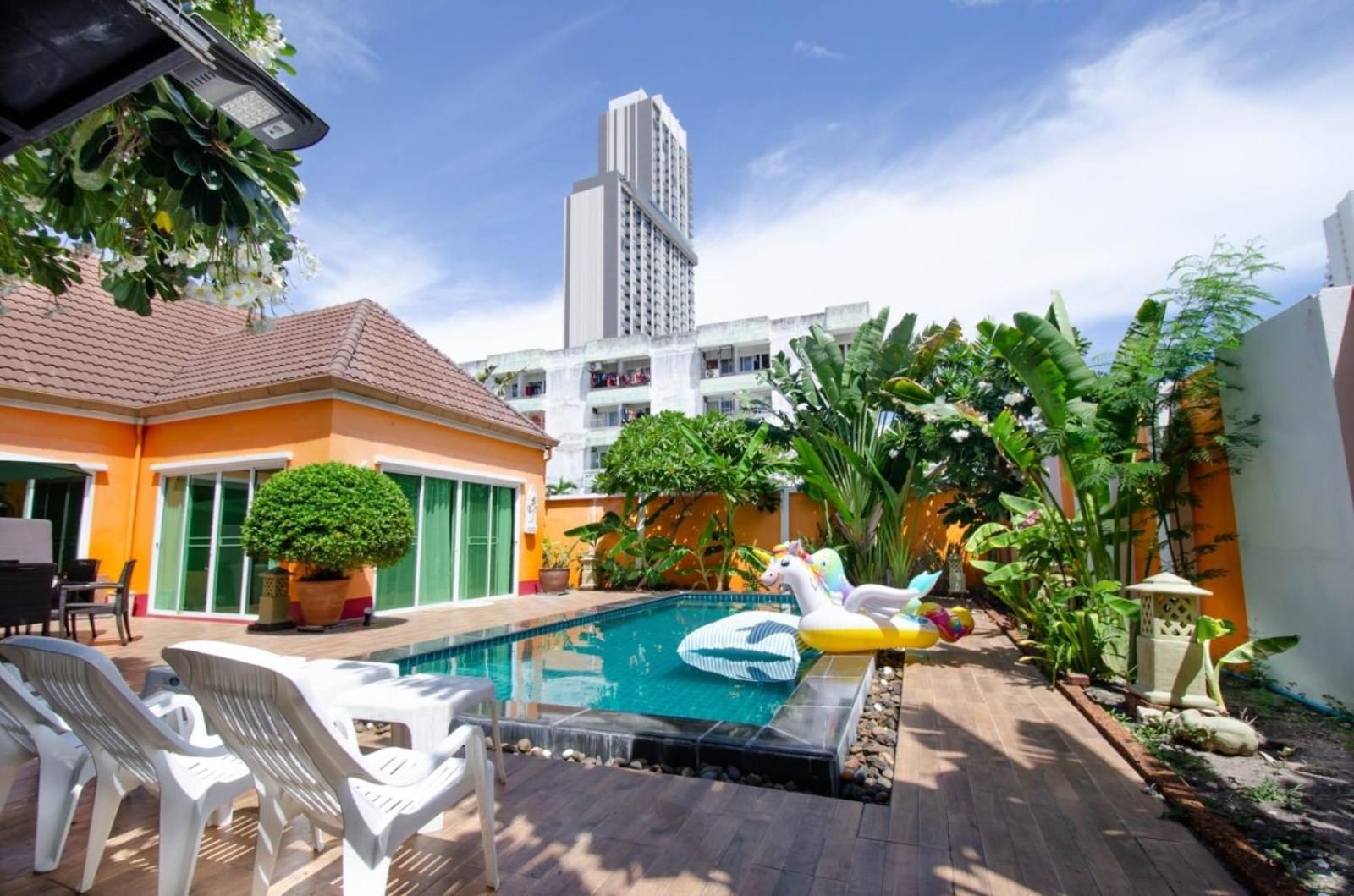 Rosewood Pool 1 * Pattaya