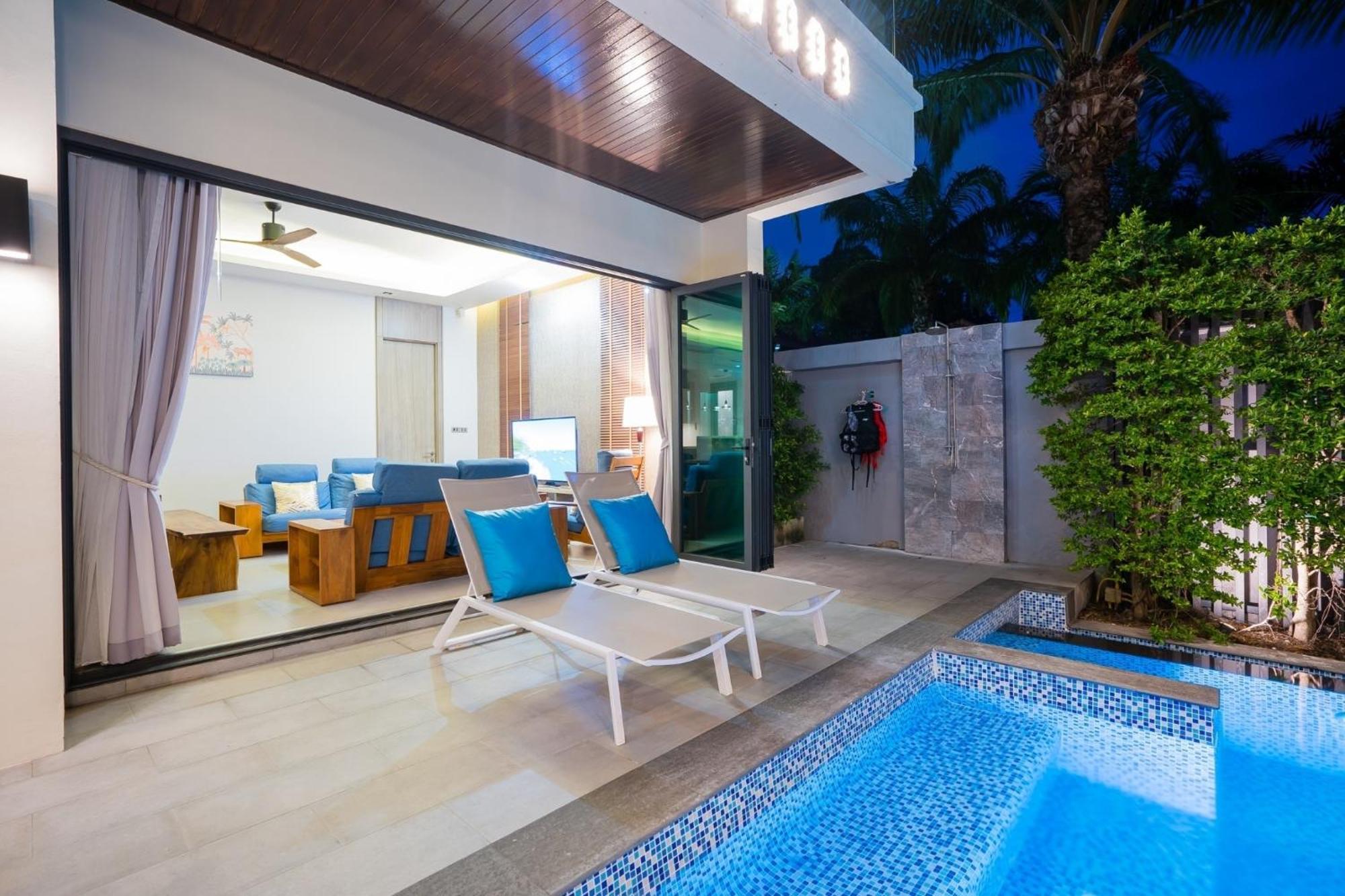 Hollywood Luxury Poolvilla Walking Street 4 Bedrooms