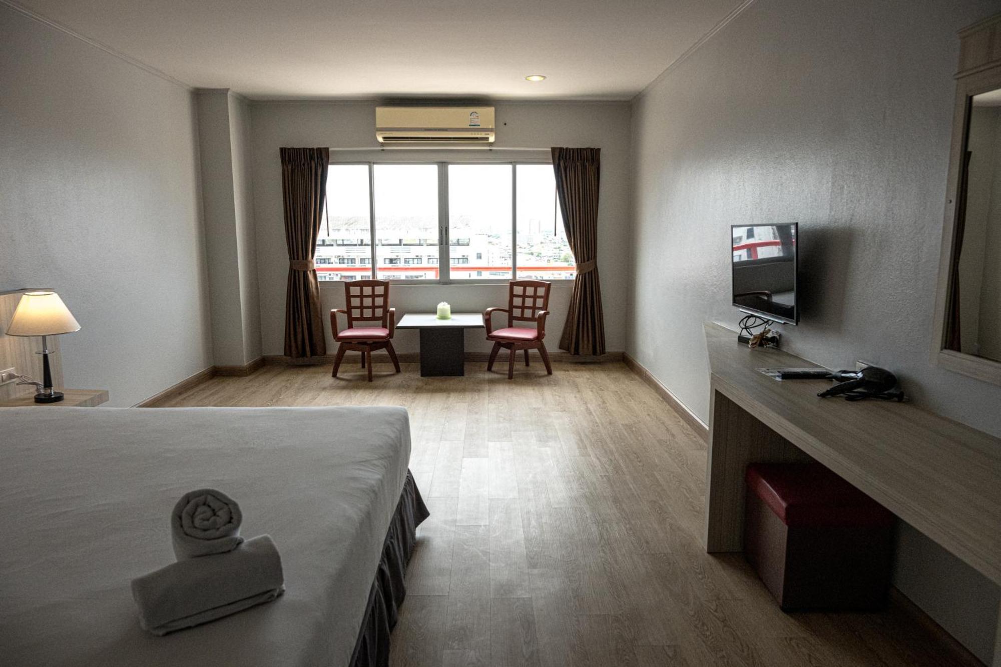 Marine Yensabai Hotel Pattaya